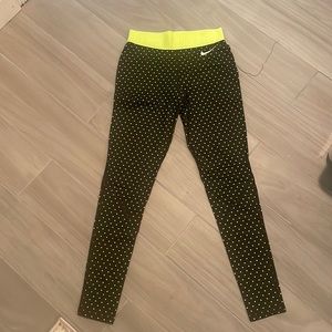 NIKE PRO leggings